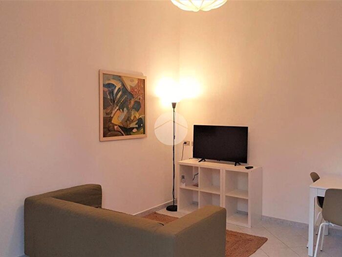 Appartamento bilocale in affitto in Via Pietro Borsieri, Isola, Milano