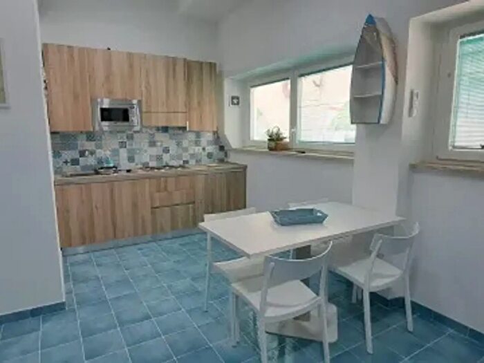 Appartamento trilocale in affitto in Viale Regina Elena, San Felice Circeo