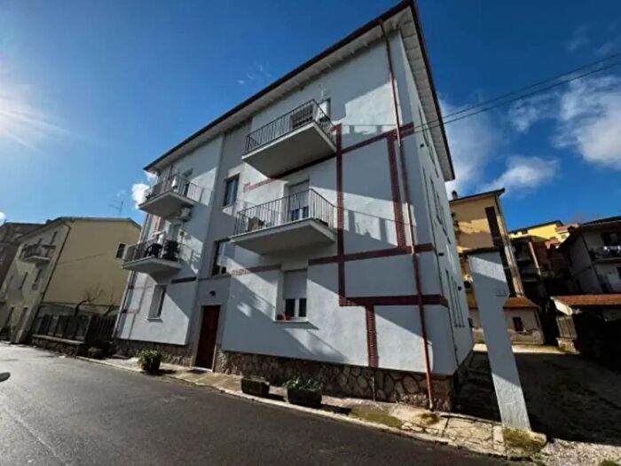 Appartamento trilocale in vendita in Via Galileo Galilei, Orte