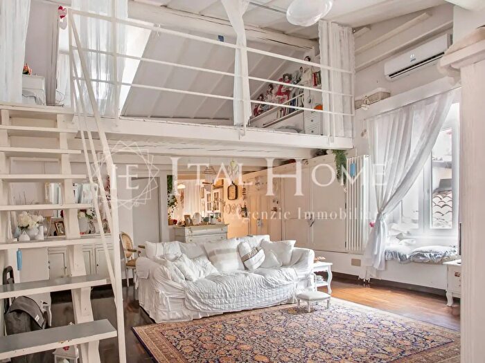 Appartamento trilocale in vendita in Via Greppi, Bergamo