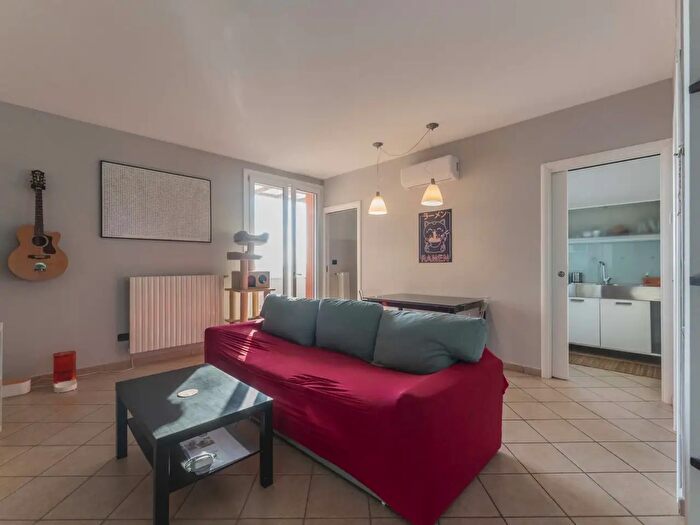 Appartamento con 5 locali in vendita in Via Rubizzano B, San Pietro In Casale