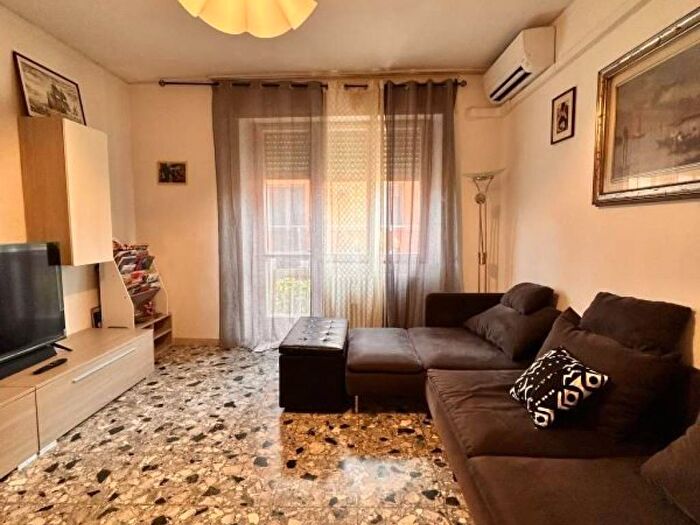 Appartamento con 6 locali in affitto in Mestre, Venezia