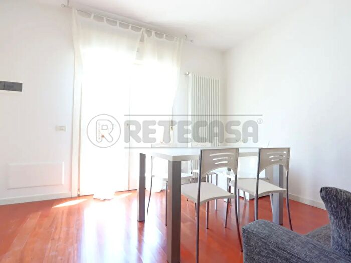 Appartamento bilocale in affitto in Via Antonio Fogazzaro, Creazzo