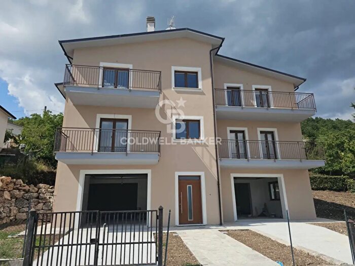 Casa con 7 locali in vendita in Vvia Montalto Fraz Montalto, Rionero Sannitico