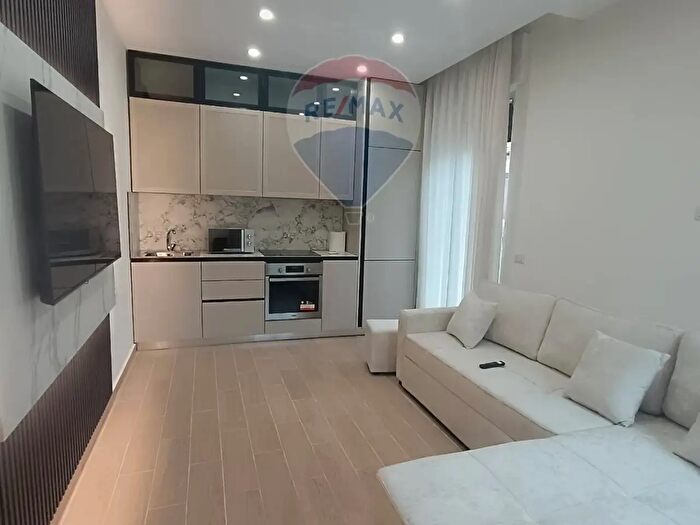 Appartamento bilocale in affitto in Via Vignareto, Besana In Brianza