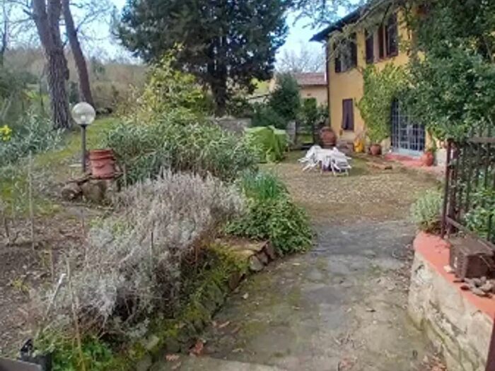 Appartamento quadrilocale in vendita in Bagno A Ripoli