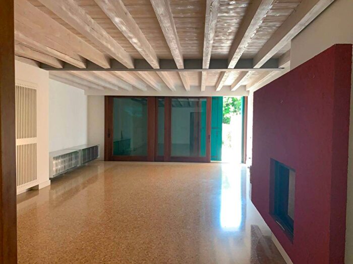 Casa trilocale in affitto in Ferrovieri SantAgostino, Vicenza