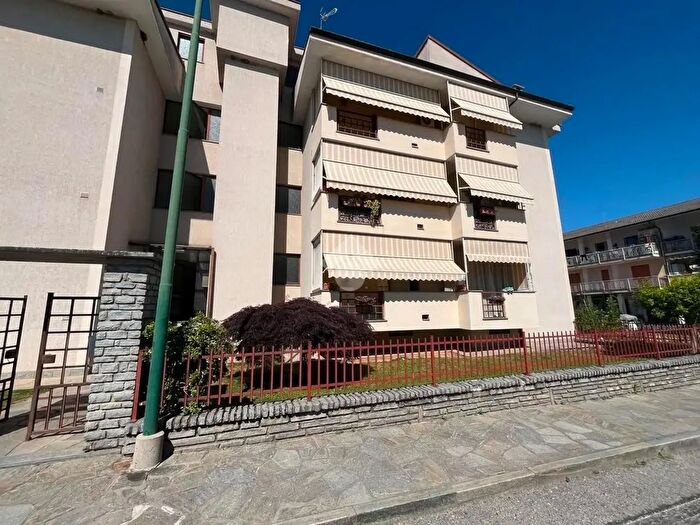 Appartamento con 5 locali in affitto in Via Rossini, Bagnolo Piemonte