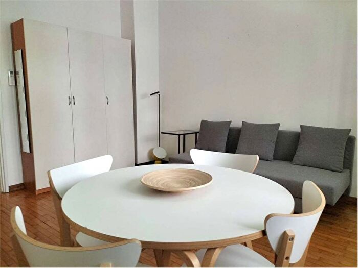 Appartamento monolocale in affitto in VIA ARCHIMEDE, Indipendenza, Milano