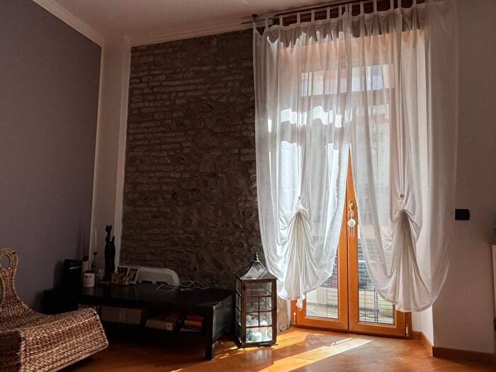 Appartamento trilocale in affitto in Via Gaetano Donizetti, Centro, Varese