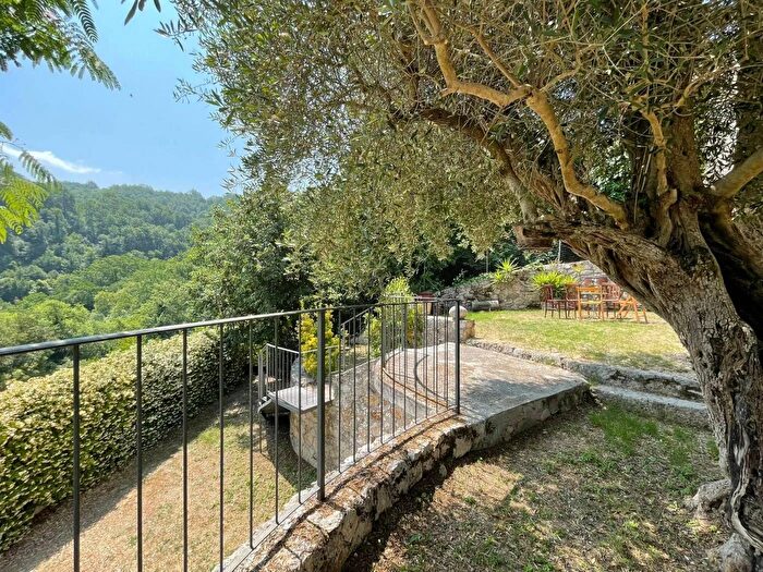 Casa con 9 locali in vendita in Contrada Cucù Arpino Frosinone, Arpino
