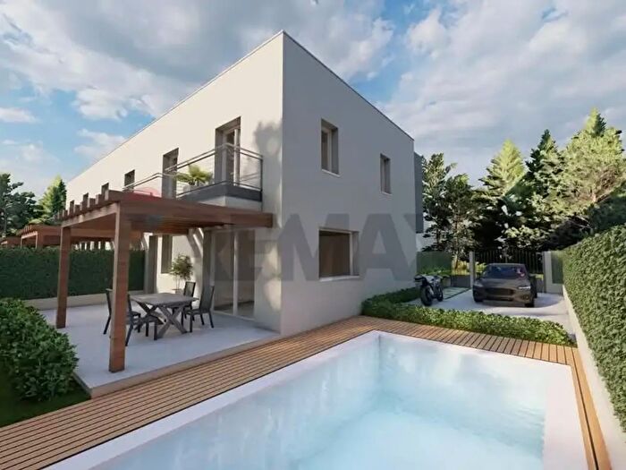Casa quadrilocale in vendita in Via Calarossa, Terrasini