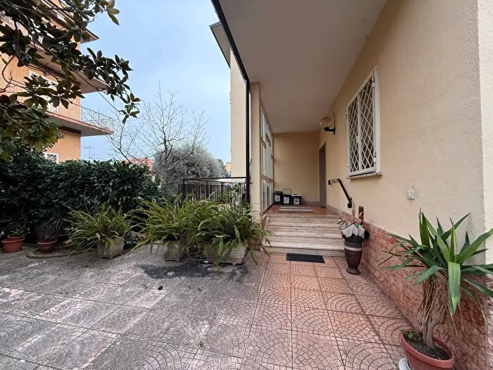 Appartamento trilocale in vendita in Via Guido Gozzano, Fonte Nuova