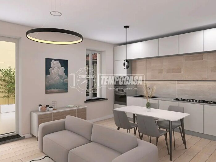 Appartamento trilocale in vendita in Via Mentana, Lissone