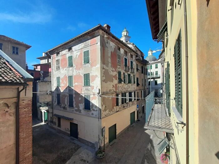 Appartamento trilocale in affitto in Ovada