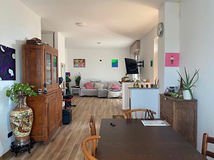 Casa quadrilocale in vendita in Castel San Giovanni