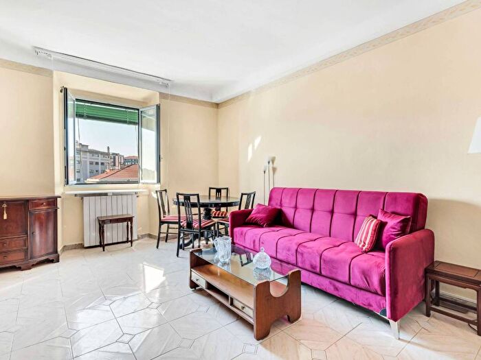 Appartamento bilocale in affitto in Via Vigevano, Navigli Darsena, Milano