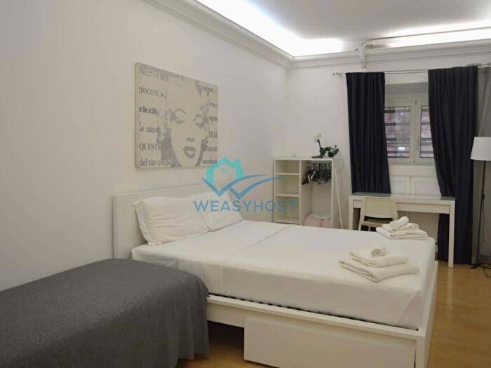 Appartamento bilocale in affitto in Via di SantAgata de Goti, Monti, Roma