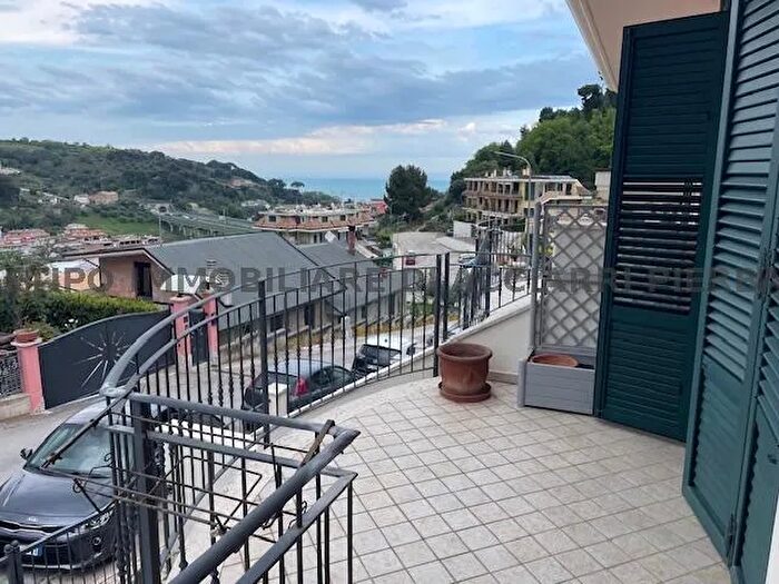 Casa con 5 locali in vendita in Via Toscana, Cupra Marittima