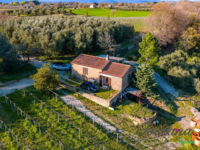 Casa trilocale in vendita in Loc Corano, Pitigliano