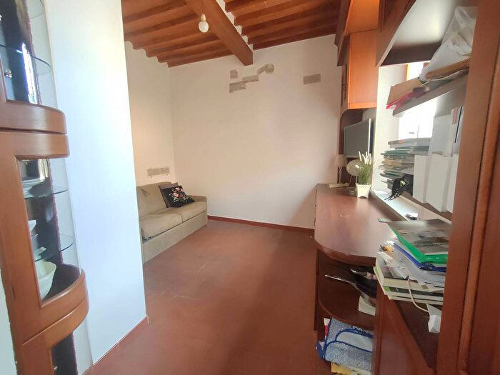 Appartamento bilocale in affitto in Via Mecherini, SantAntonio, Pisa