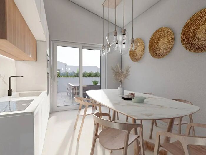 Appartamento trilocale in vendita in Via del Perugino, Villasimius