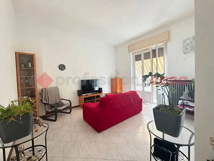 Appartamento bilocale in vendita in Via Emilia, Legnano