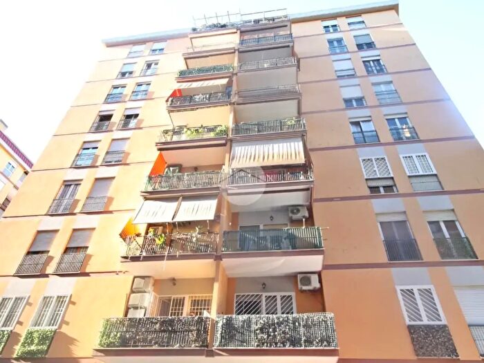 Appartamento bilocale in vendita in Via Latisana, Roma