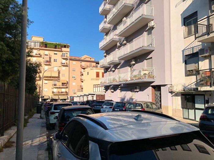 Appartamento bilocale in affitto in Via Francesco Speciale, Calatafimi Bassa Indipendenza, Palermo