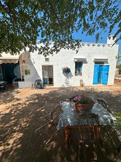 Casa quadrilocale in vendita in Cda Vato Aperto Sn, Ostuni