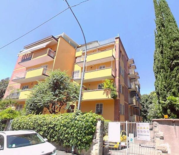 Appartamento quadrilocale in affitto in Colli Saragozza, Bologna