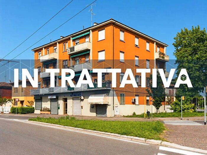 Appartamento trilocale in vendita in Via Battindarno, Bologna