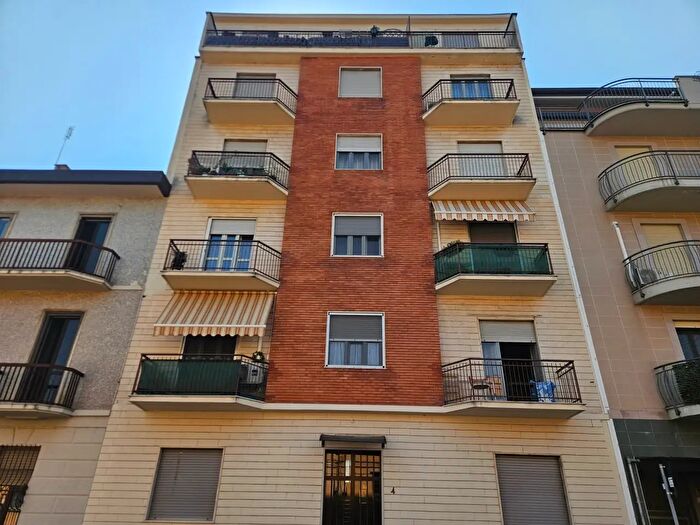Appartamento bilocale in vendita in Via Angelo Messedaglia, Torino