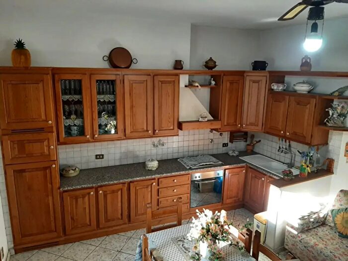 Casa quadrilocale in vendita in Empoli