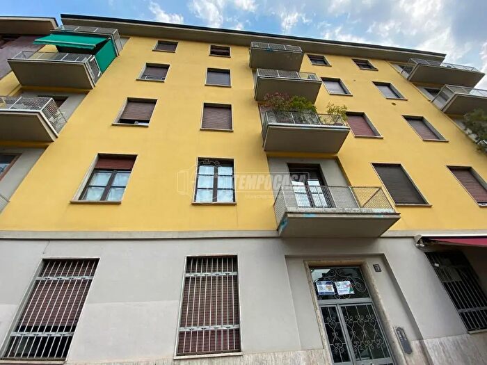 Appartamento monolocale in vendita in Piazza Greco, Milano
