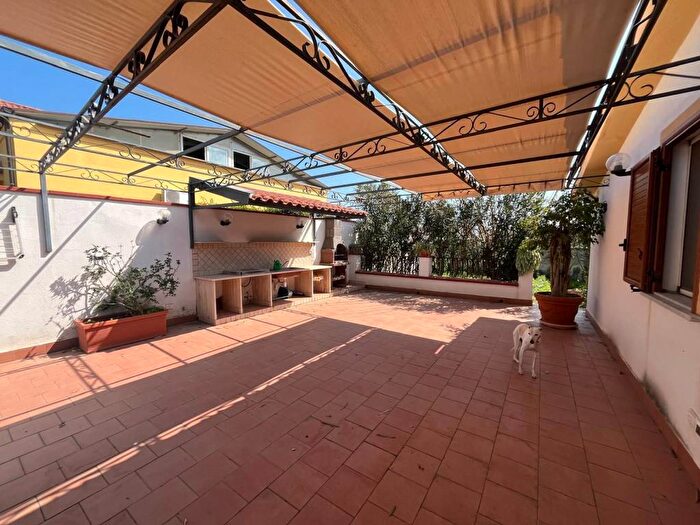 Appartamento trilocale in affitto in Viale Eurialo, Mondello Valdesi, Palermo
