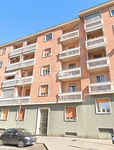 Appartamento trilocale in vendita in Via Tesso, Torino