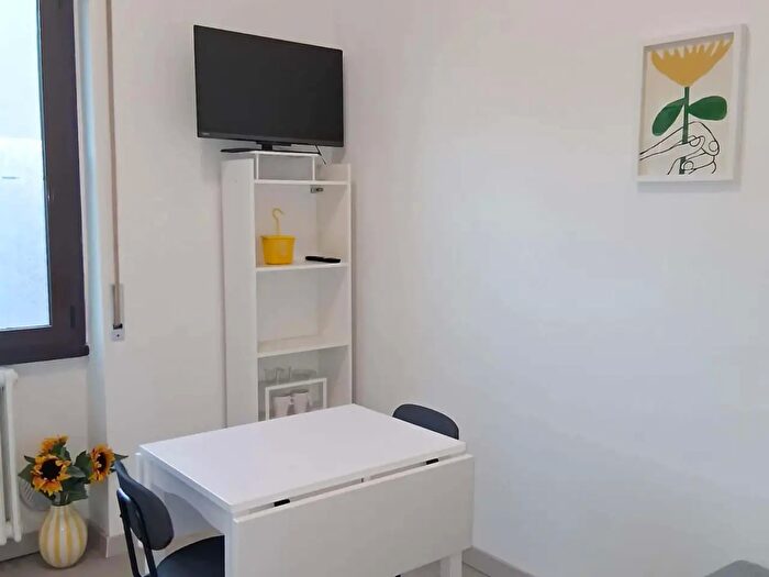 Appartamento monolocale in affitto in Via Gaeta, Milano
