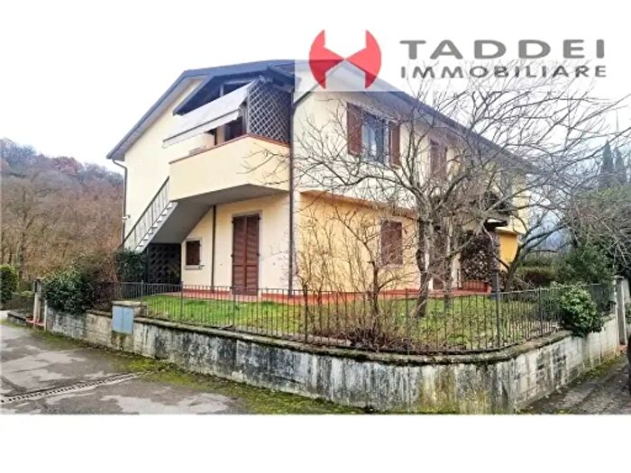 Appartamento quadrilocale in vendita in Pratovecchio Stia