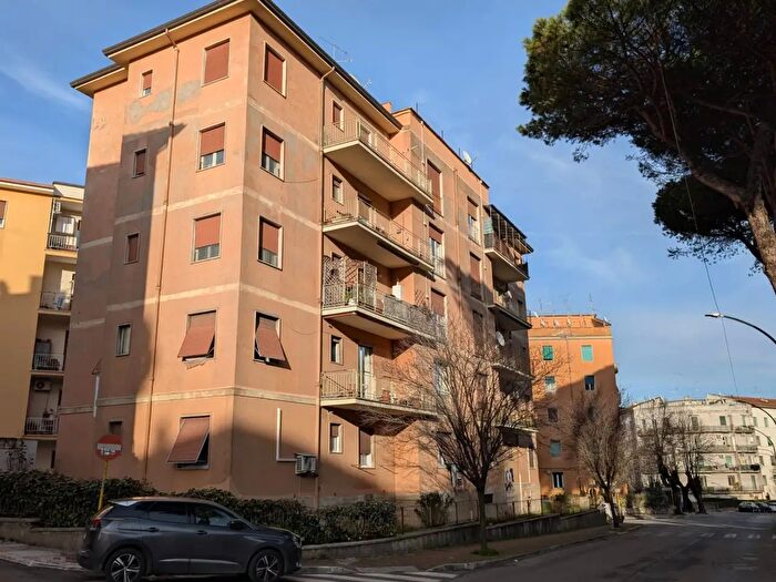 Appartamento quadrilocale in vendita in Via Santa Barbara, Colleferro