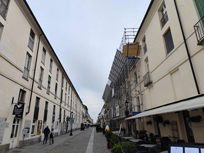 Appartamento trilocale in affitto in Via Mensa, Venaria Reale