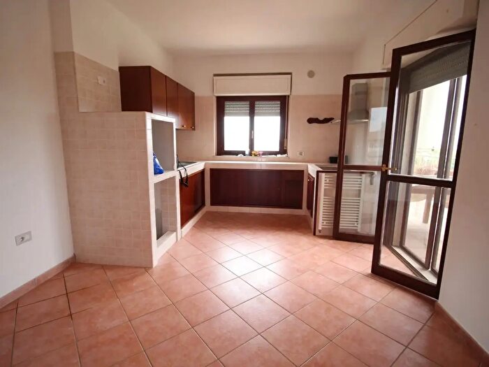 Appartamento con 5 locali in vendita in Via Morvillo, Manduria