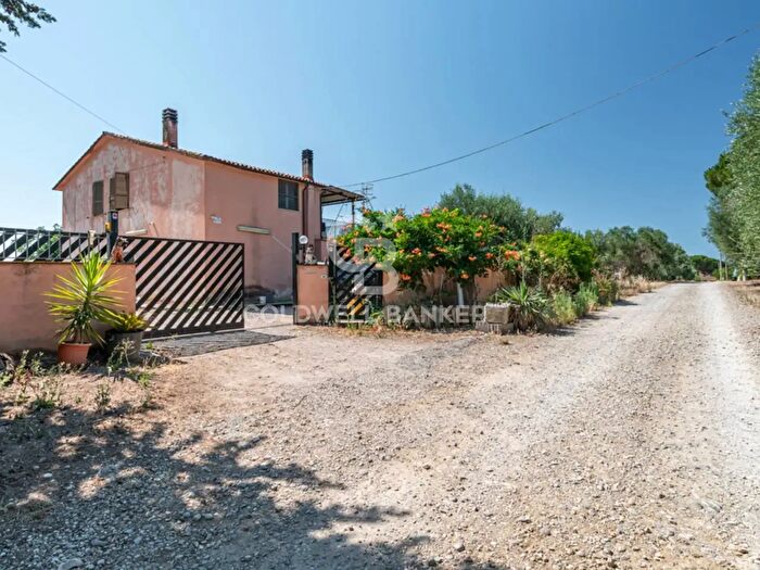Casa con 5 locali in vendita in Località Santa Maria, Tarquinia