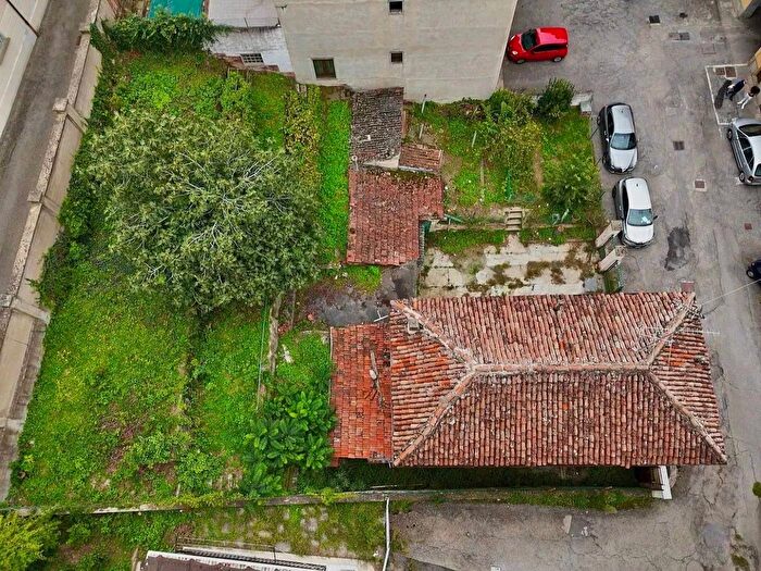Casa quadrilocale in vendita in Via Ernesto Guala Tortona Alessandria, Tortona
