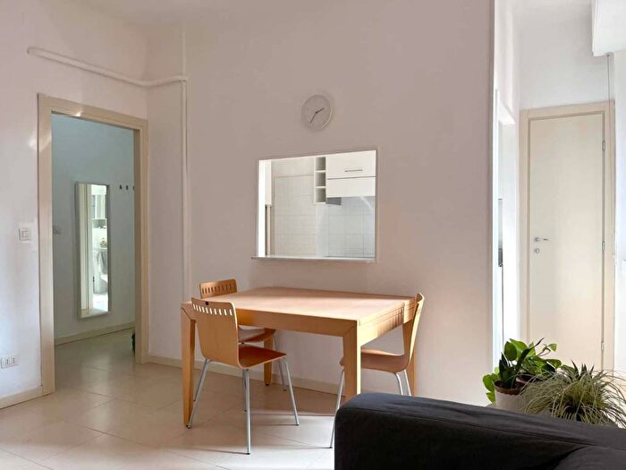 Appartamento trilocale in affitto in Via Privata Belgirate, Maggiolina, Milano