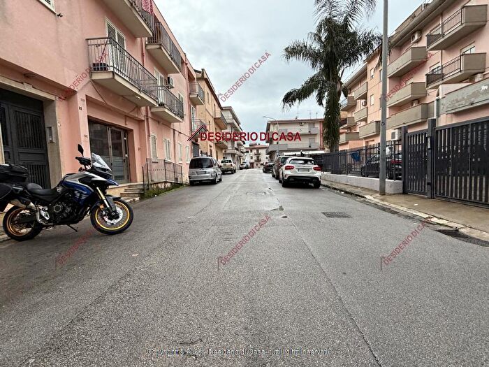 Appartamento con 5 locali in vendita in Partinico