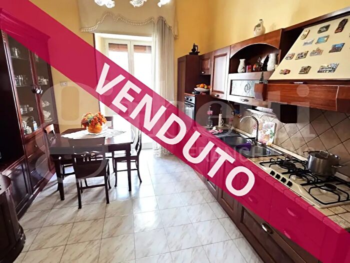Appartamento bilocale in vendita in Via Andrea Cantelmo, Napoli