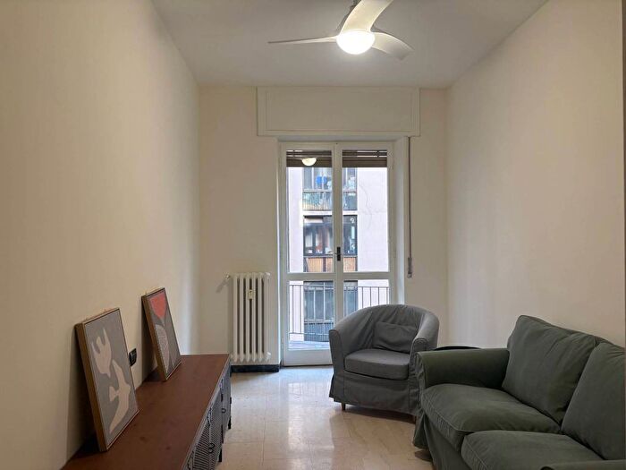 Appartamento quadrilocale in affitto in Via Gran San Bernardo, Cenisio, Milano