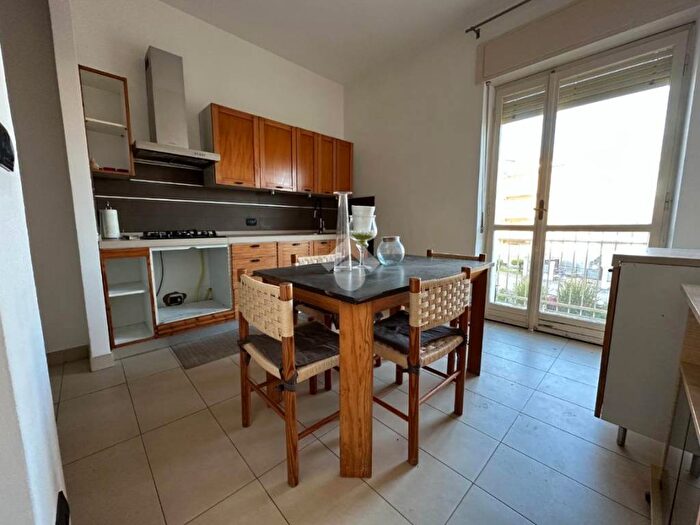 Appartamento trilocale in affitto in Via Tagliamento, Centro, Santhià