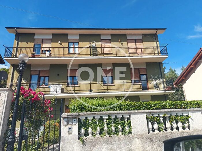 Appartamento con 5 locali in vendita in Via delle Rose, Tagliacozzo